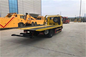 扶沟非事故拖车