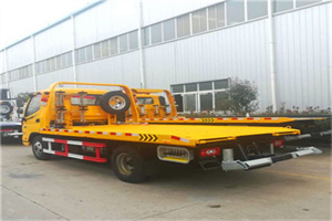 扶沟附近拖车救援搭电