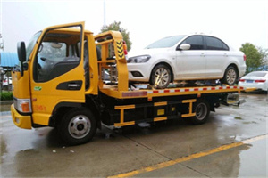 扶沟附近拖车救援24小时服务热线